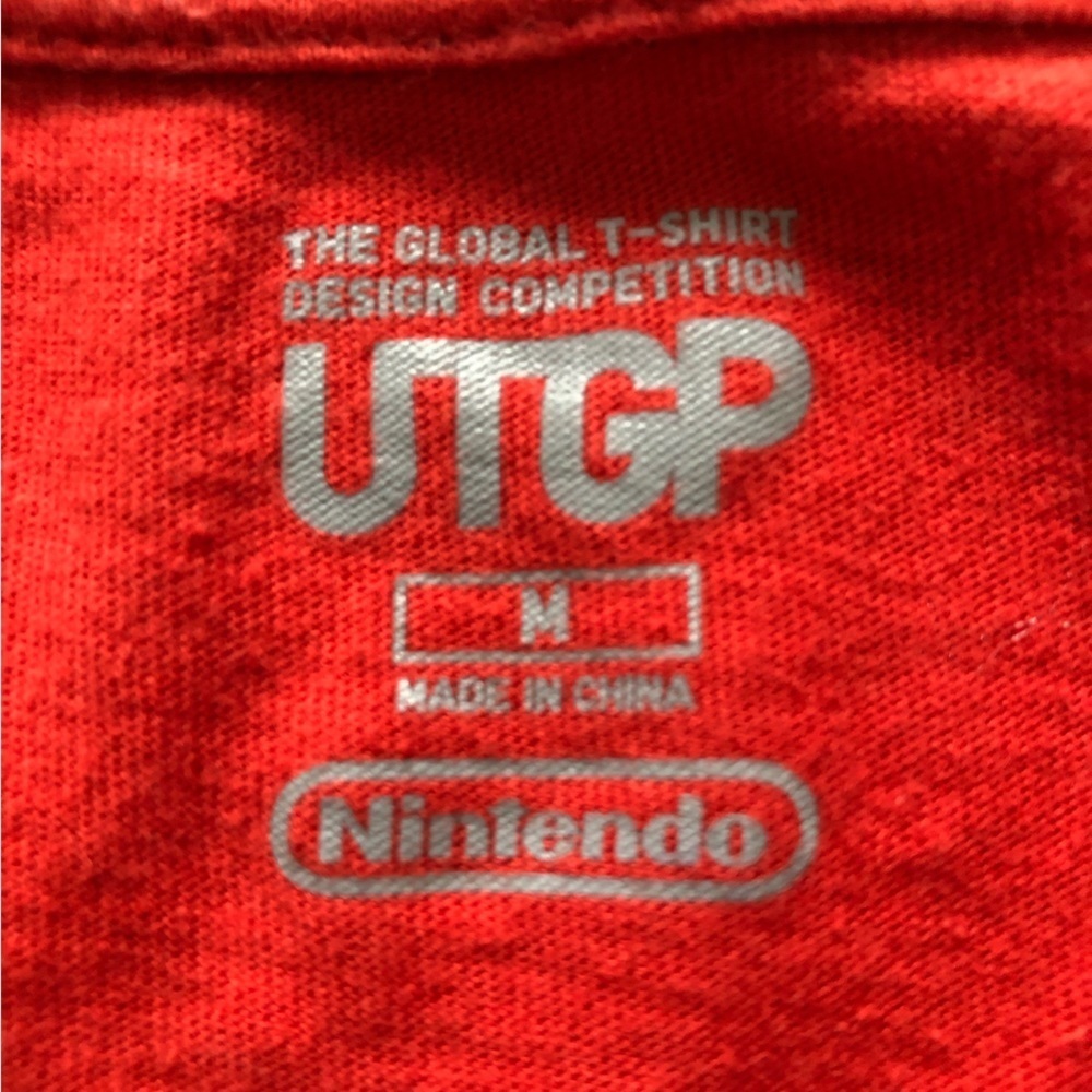 Uniqlo UT Nintendo Super Mario T-Shirt - Picture 11 of 11